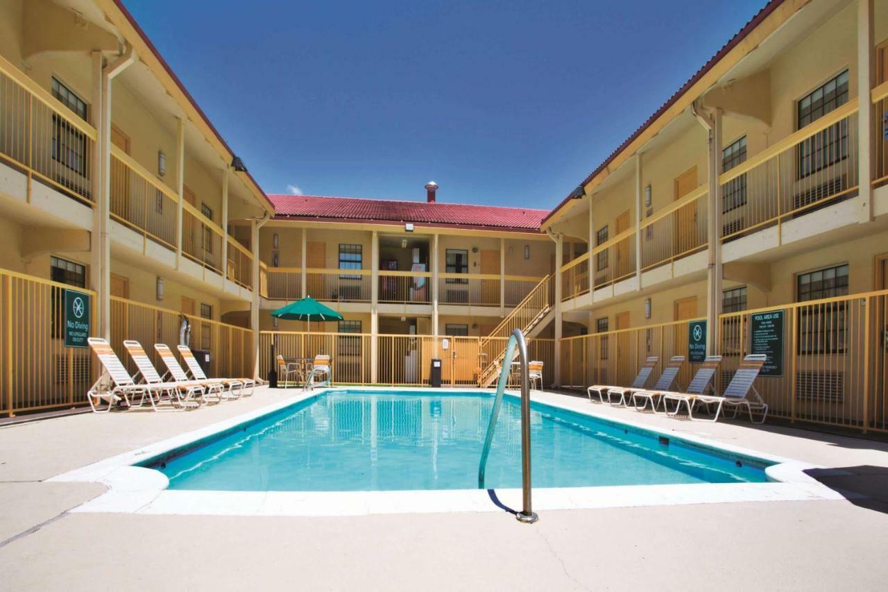 La Quinta Inn By Wyndham Baton Rouge University Area Zewnętrze zdjęcie