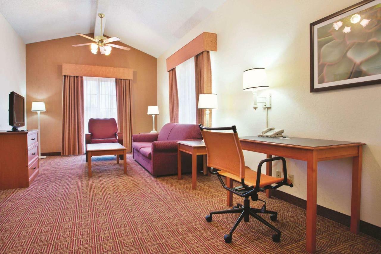 La Quinta Inn By Wyndham Baton Rouge University Area Zewnętrze zdjęcie